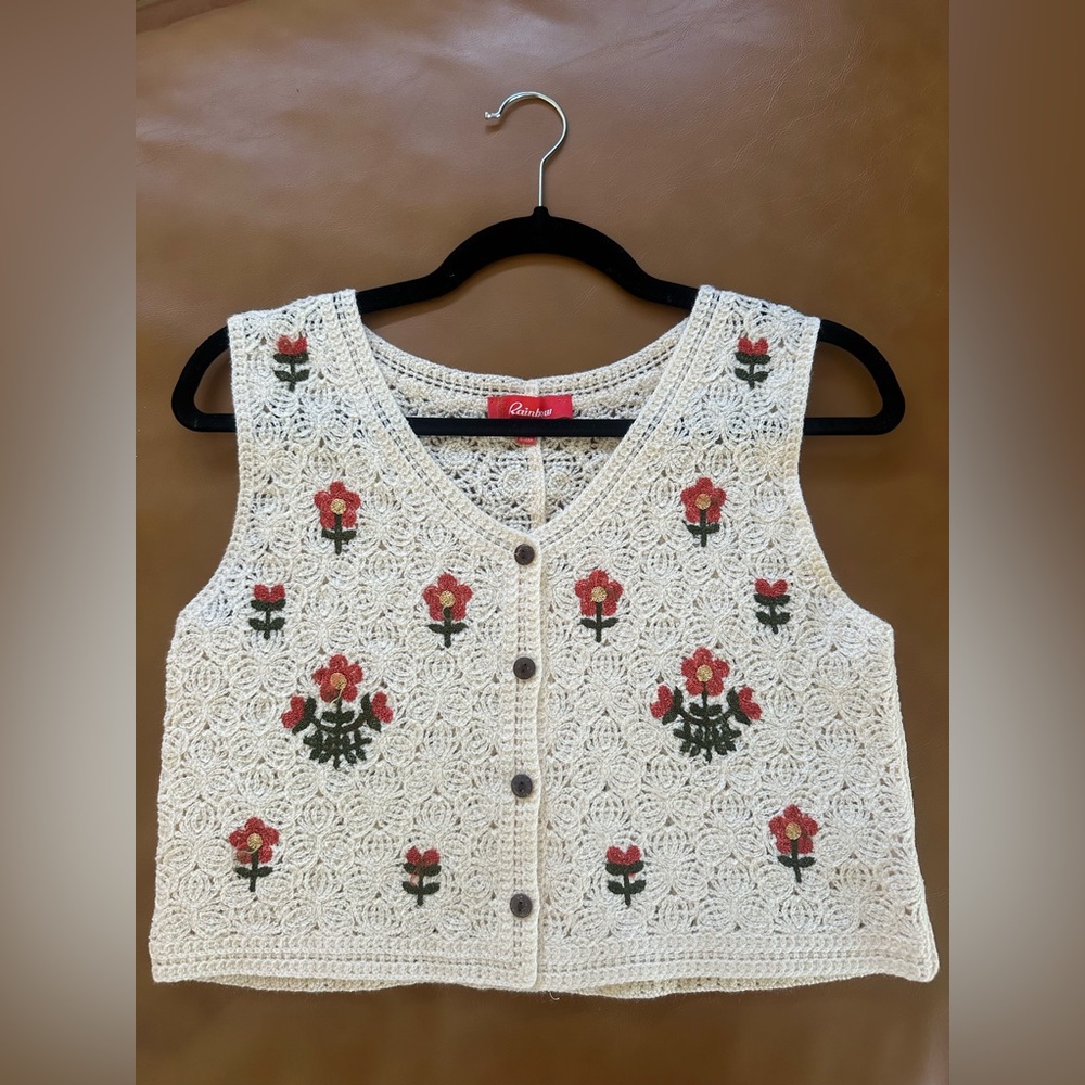 ✨Floral Crochet Vest with Red Flowers
